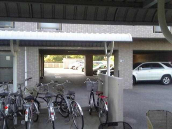 松山市古三津１丁目の中古マンションの画像