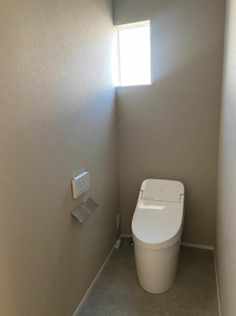 １階にはタンクレストイレ！