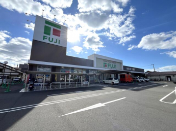 フジ古川椿店まで940m