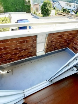 【バルコニー】