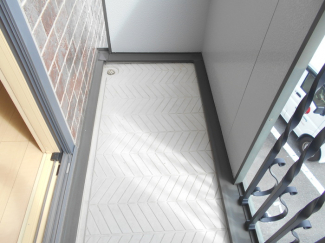 【バルコニー】