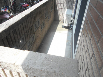 【バルコニー】