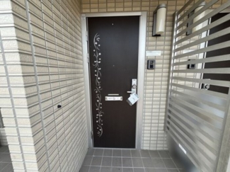 【玄関】