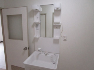 【洗面所】
