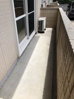 【バルコニー】