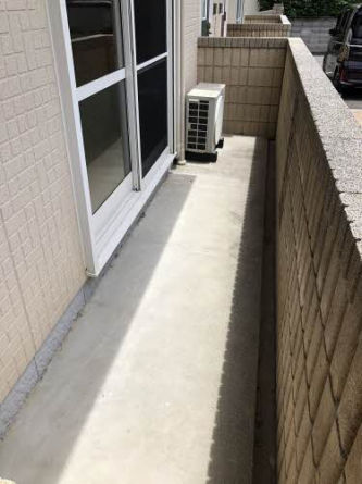 【バルコニー】