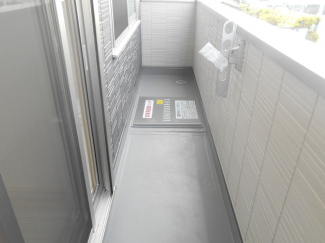 【バルコニー】