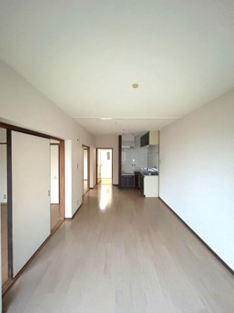 【居間・リビング】