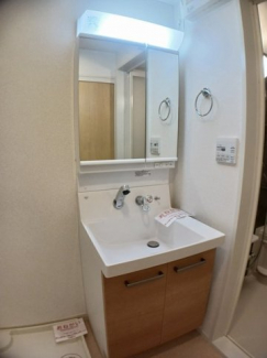【洗面所】