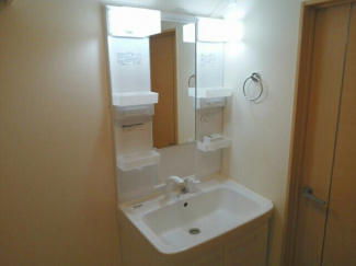 【洗面所】