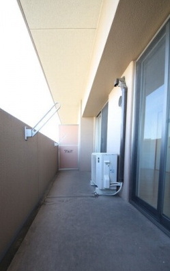 【バルコニー】