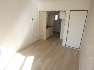 こちらのリビングで趣味の時間をお楽しみください