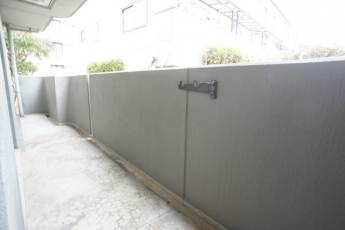 【バルコニー】