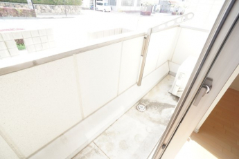 【バルコニー】