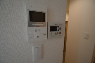 モニター付きインターホン、給湯器