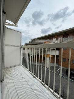 【バルコニー】