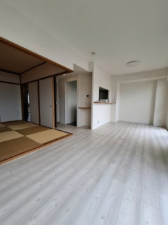 【居間・リビング】