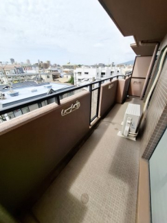 【バルコニー】