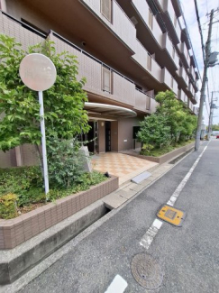 【エントランス】