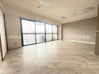 【居間・リビング】