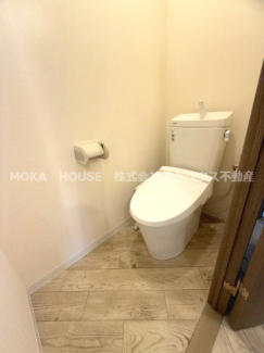 新品！落ち着いたトイレです