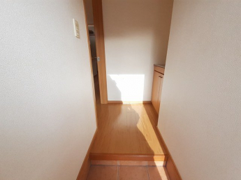 シンプルで使いやすい玄関です