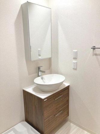 独立洗面化粧台付き