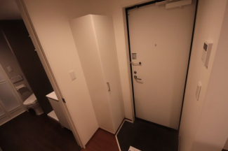 シンプルで使いやすい玄関です