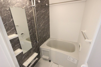 お風呂で日々の疲れを落としましょう