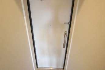 たっぷりとした収納スペースです