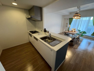 キッチンでお料理をお楽しみください