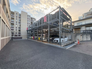 車をお持ちの方に嬉しい駐車場付きの物件です