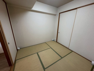 来客時にも便利な和室付き