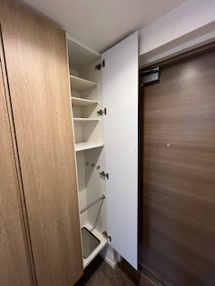 内装は落ち着いています