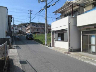 前面道路を含む現地