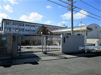 神戸市立福田小学校まで670m