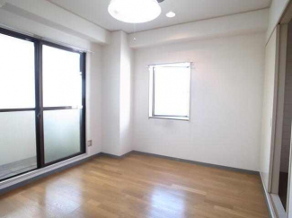 帆先マンションの画像