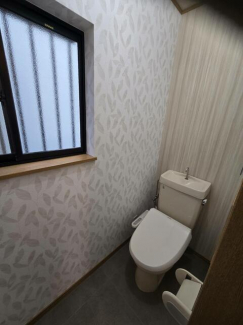 松山市南斎院町の一戸建ての画像