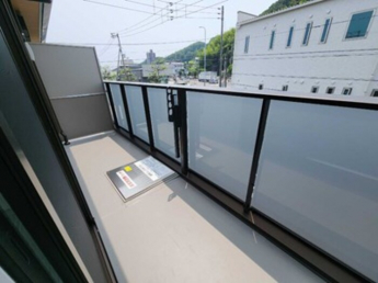 【バルコニー】