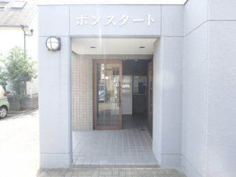 エントランスです