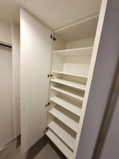 シューズボックス