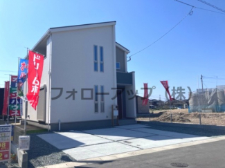 落ち着いた雰囲気の外観です