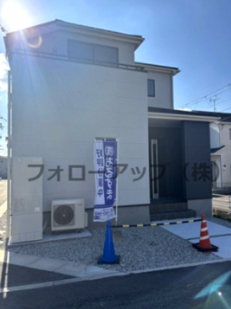 落ち着いた雰囲気の外観です