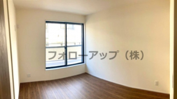 個人の部屋や寝室として使える洋室です