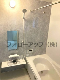 コンパクトで使いやすいお風呂です