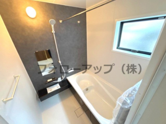 日々の疲れを癒すお風呂付です