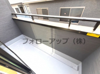 お洗濯にも便利なバルコニー付き