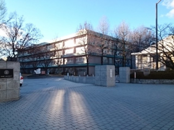 愛媛大学様まで210m
