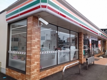 セブンイレブン恵久美店様まで700m