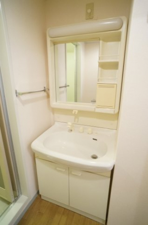 参考、同建物・同間取りの号室